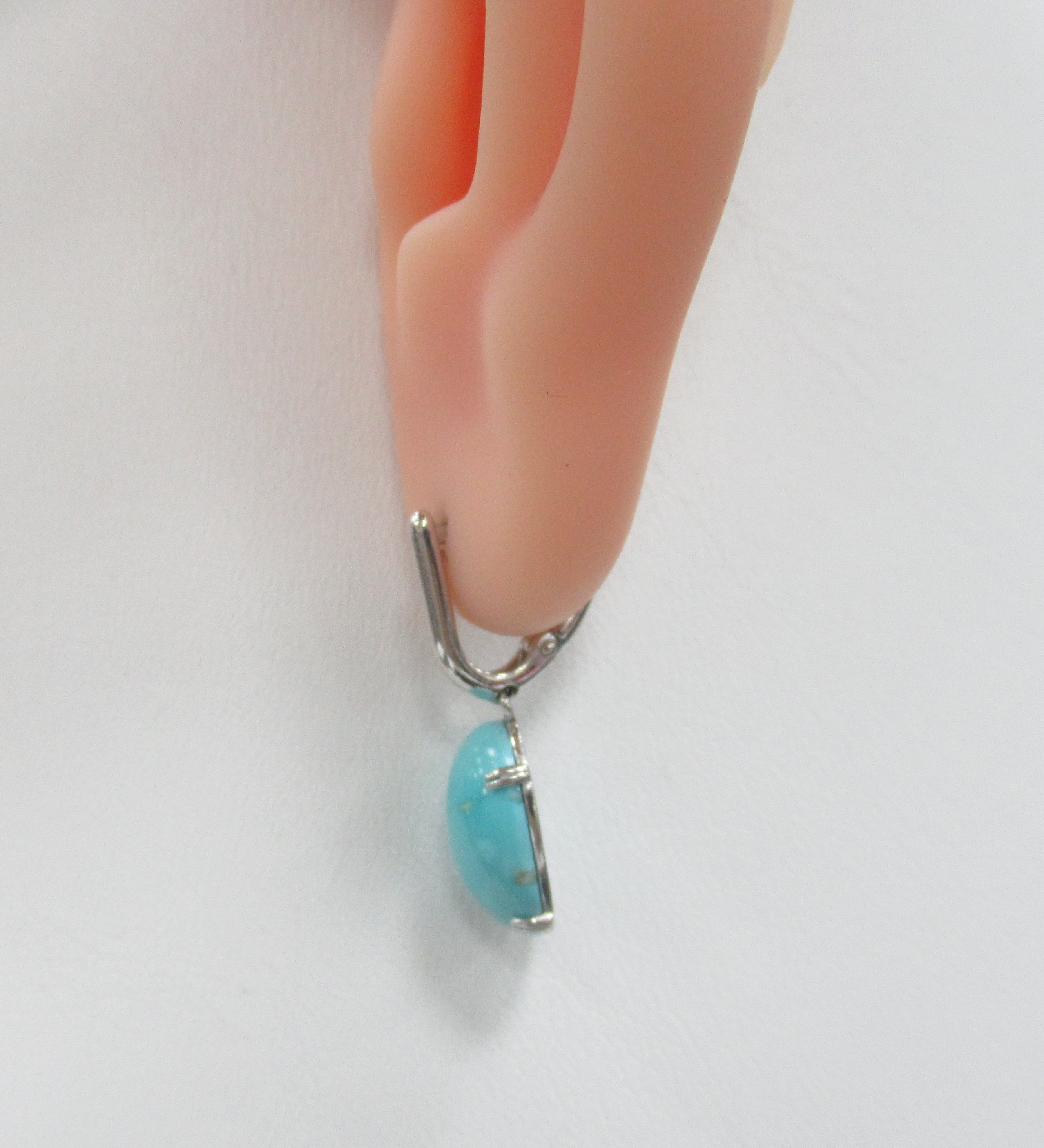 Серебряные серьги с бирюзой